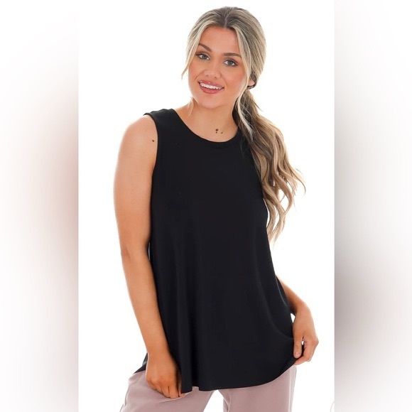 SPANX Tops - NWT. Spanx P.L.T Muscle Tank. Very Black. Size XL.
